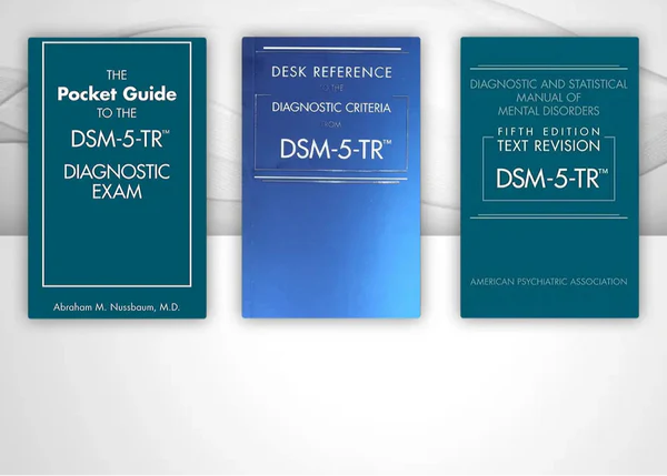 DSM-5 TR Paperback + DESK reference from DSM-5-TR 5th Edition Paperback + The Pocket Guide to the Dsm-5-tr Diagnostic Exam  - COMBO 9780890425763, 9780890425794, 9781615373574
